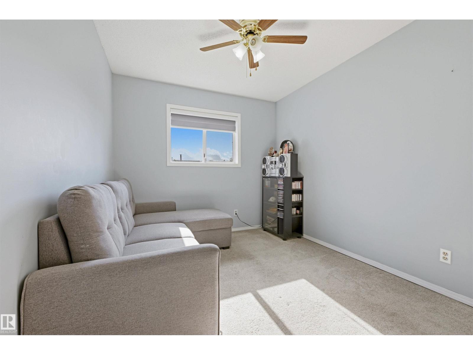 3519 33 Av Nw Property Photo 37