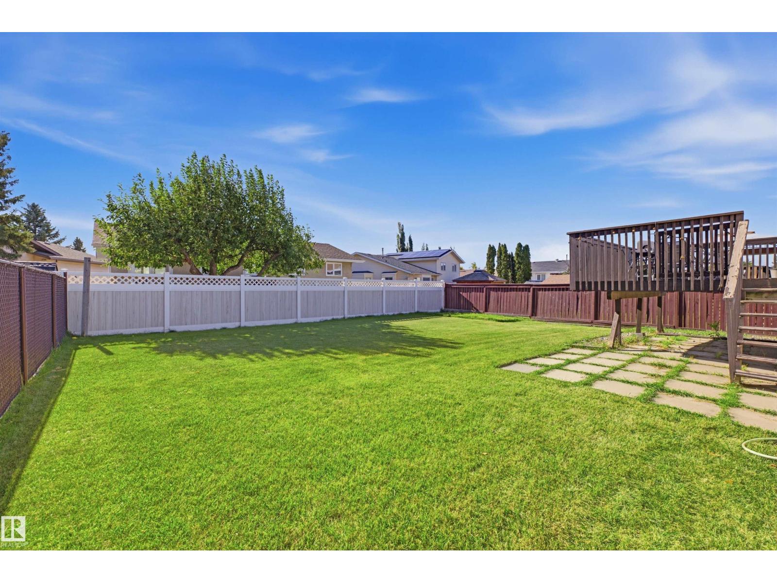 3519 33 Av Nw Property Photo 38