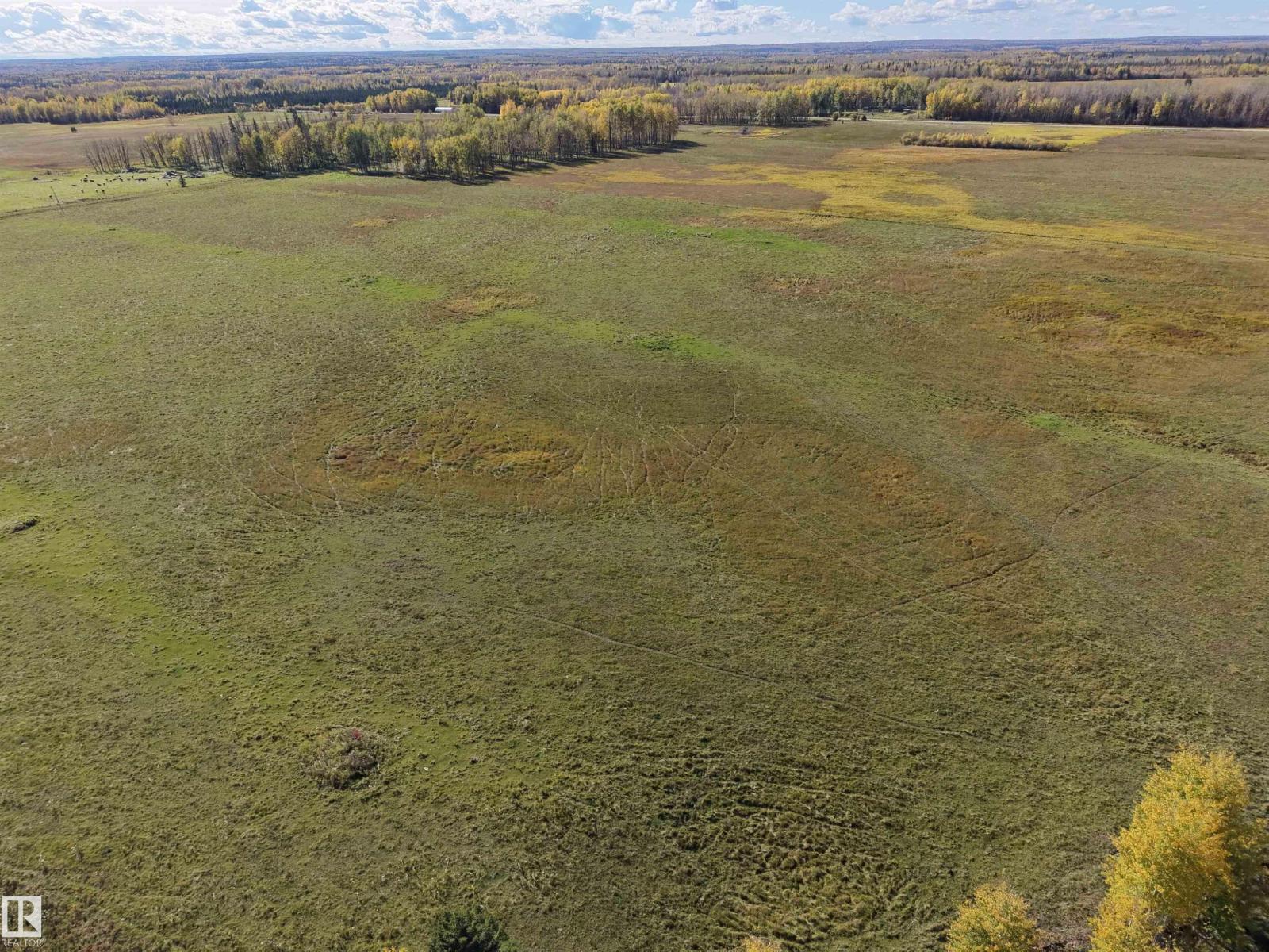On Rr90 & Twp Rd 503 Property Photo 2