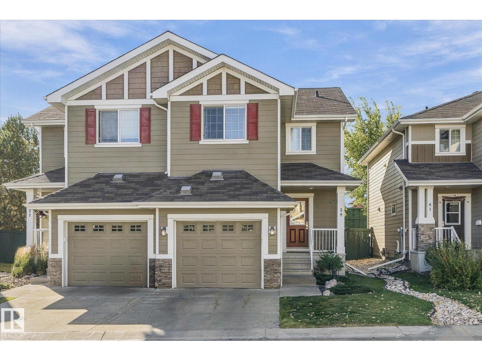 #39 219 Charlotte Wy Property Photo 1