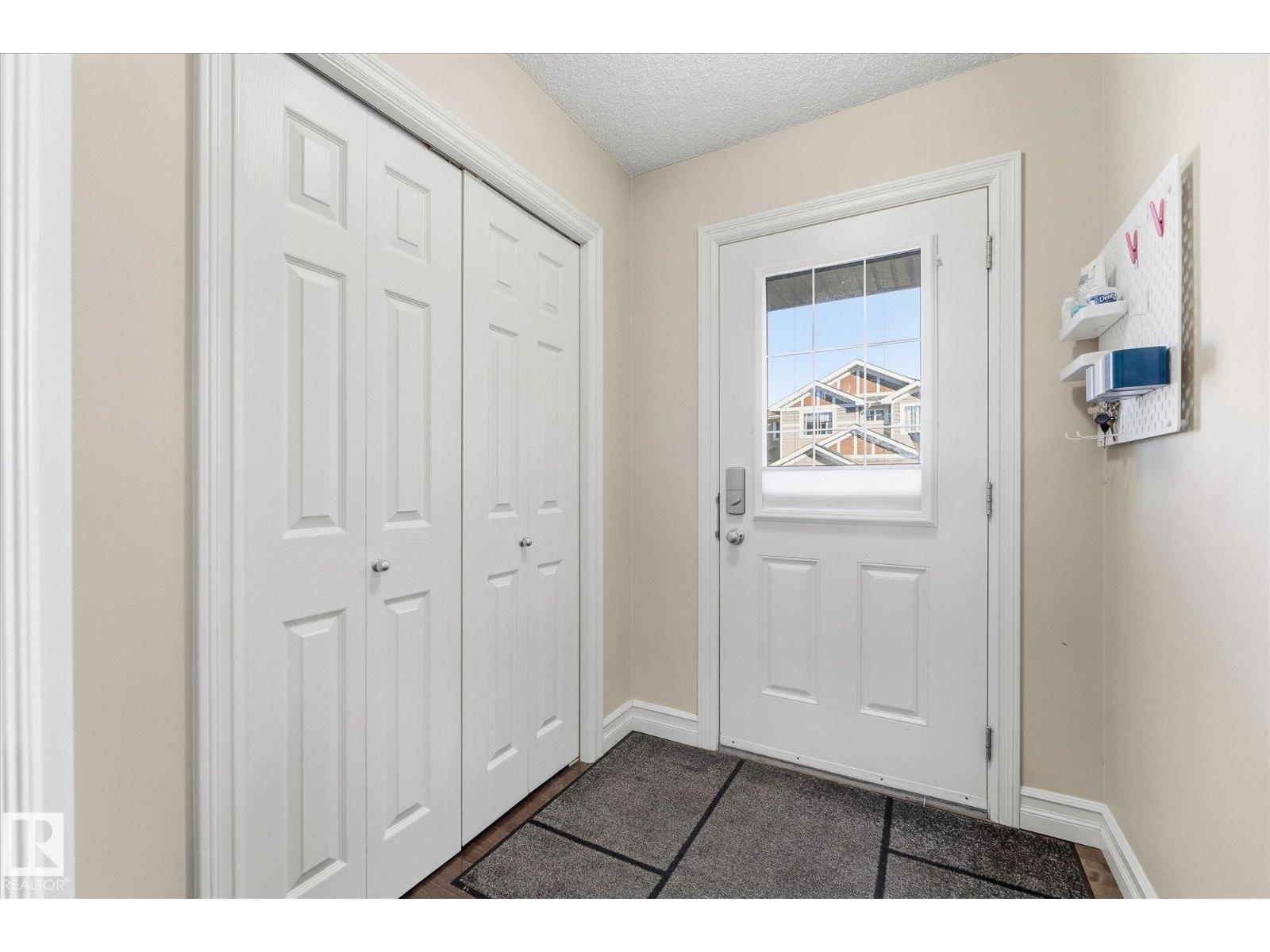 #39 219 Charlotte Wy Property Photo 5