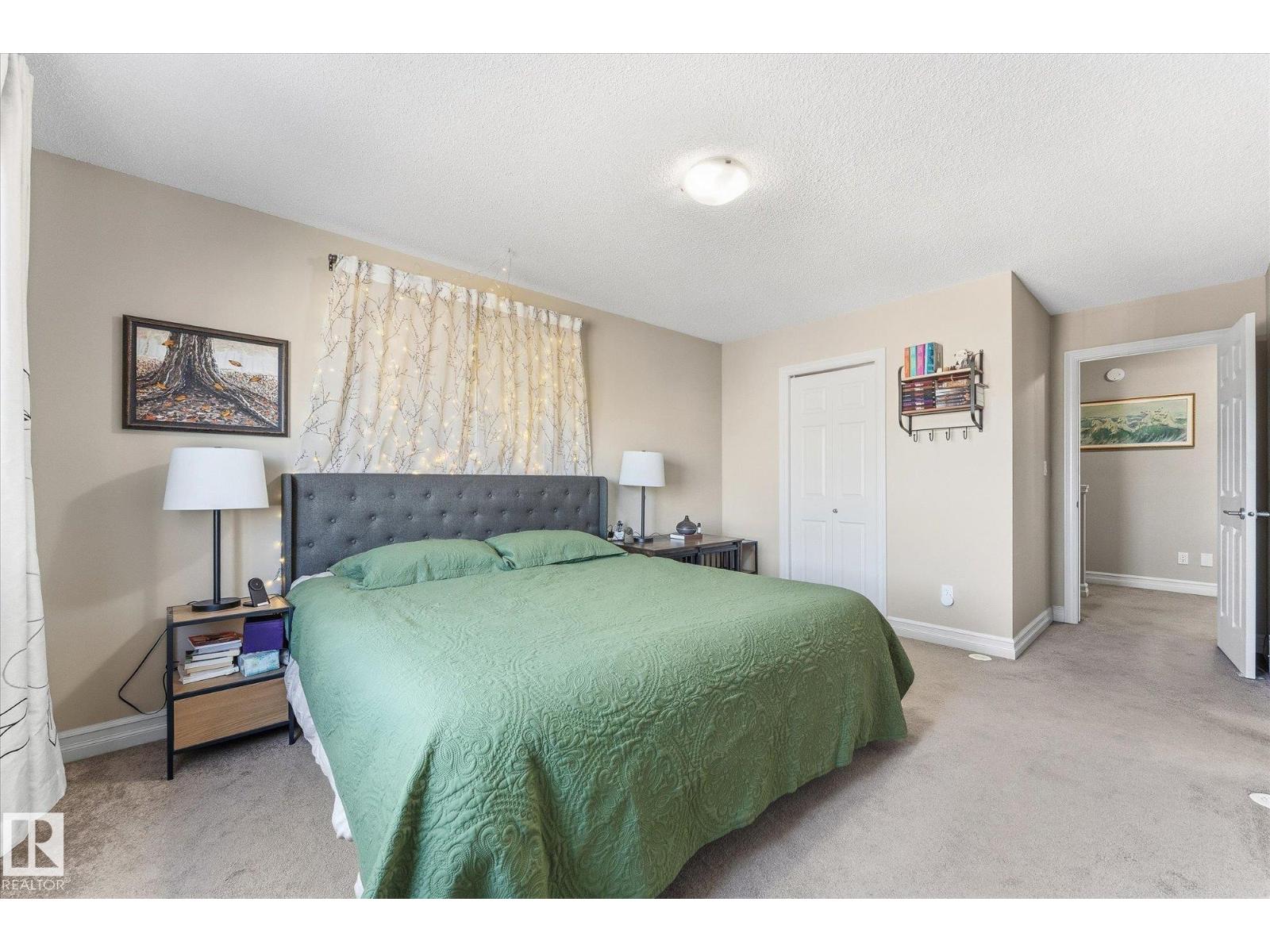 #39 219 Charlotte Wy Property Photo 21