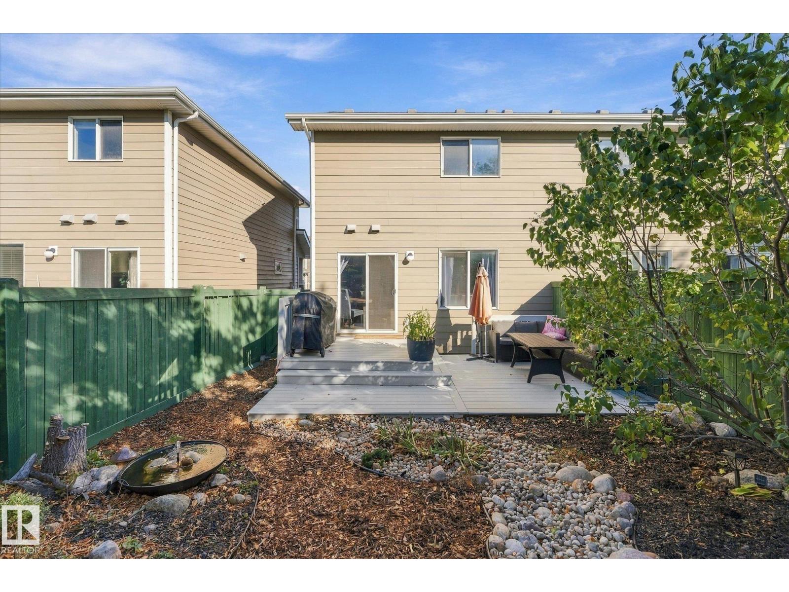 #39 219 Charlotte Wy Property Photo 38