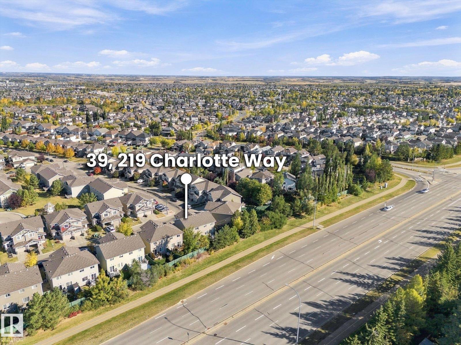 #39 219 Charlotte Wy Property Photo 41