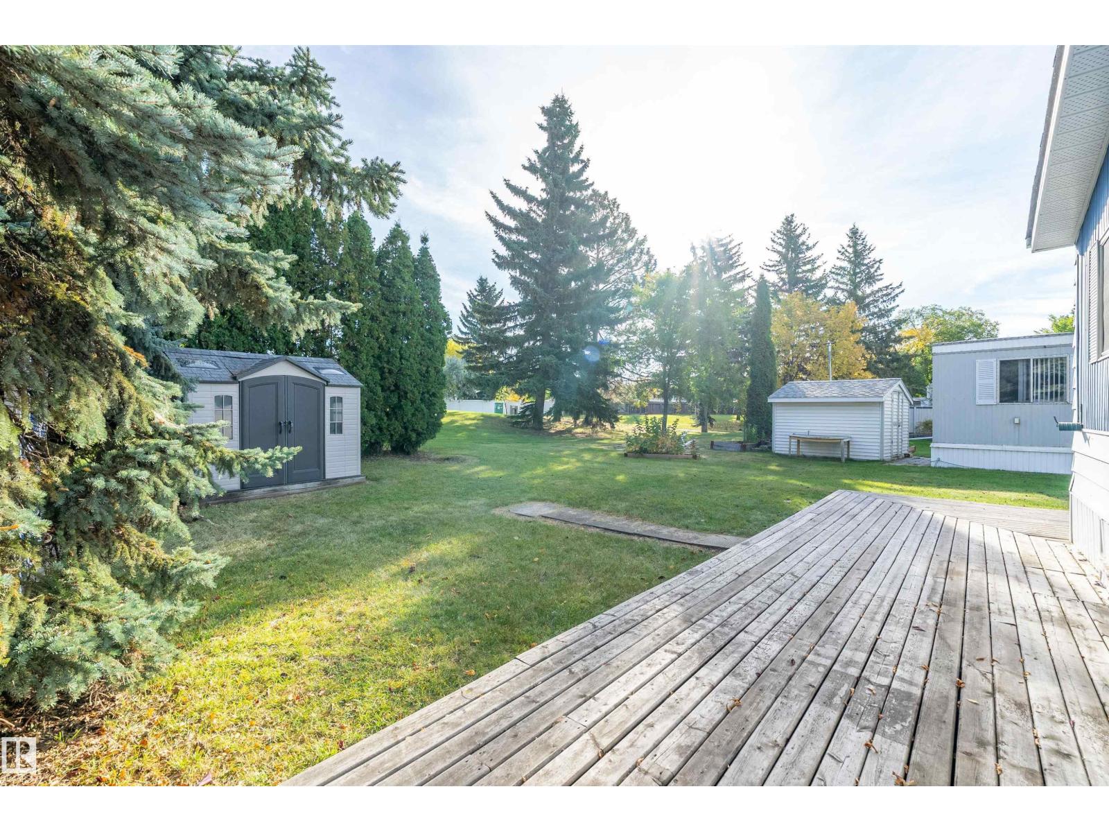 #39 12604 153 Av Nw Property Photo 30