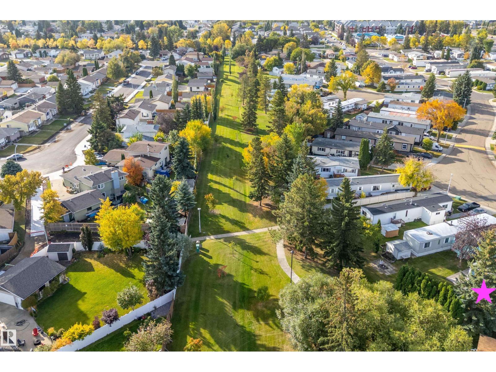#39 12604 153 Av Nw Property Photo 35
