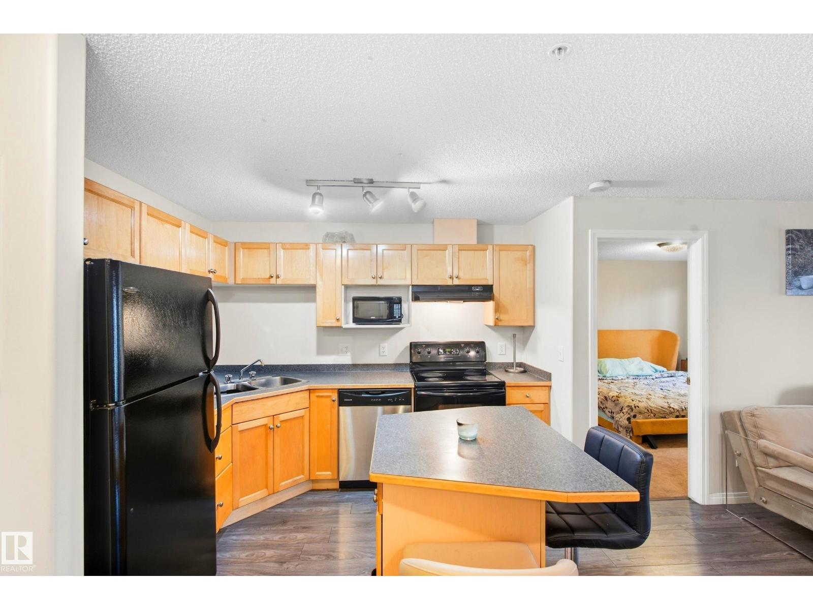 #203 245 Edwards Dr Sw Property Photo 17