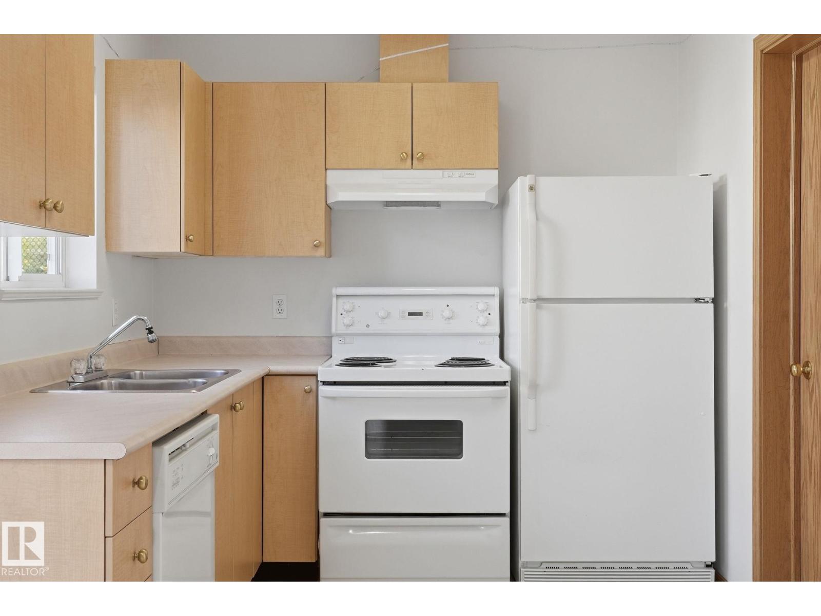 #408 610 King St Property Photo 9