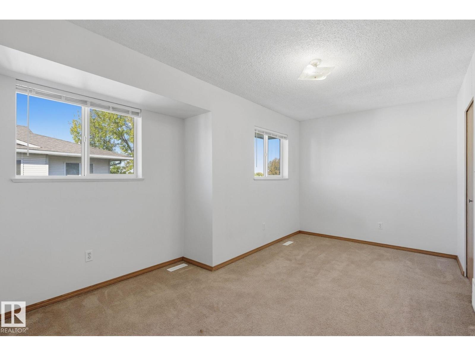 #408 610 King St Property Photo 15