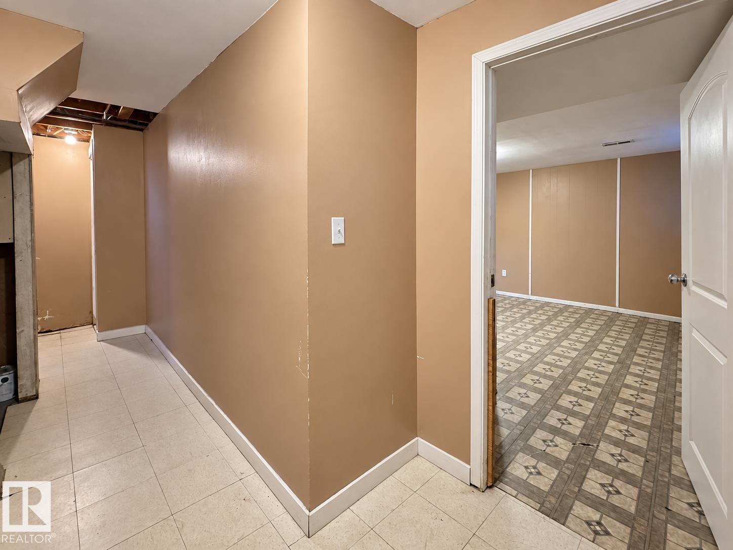 12204 40 Av Nw Property Photo 13