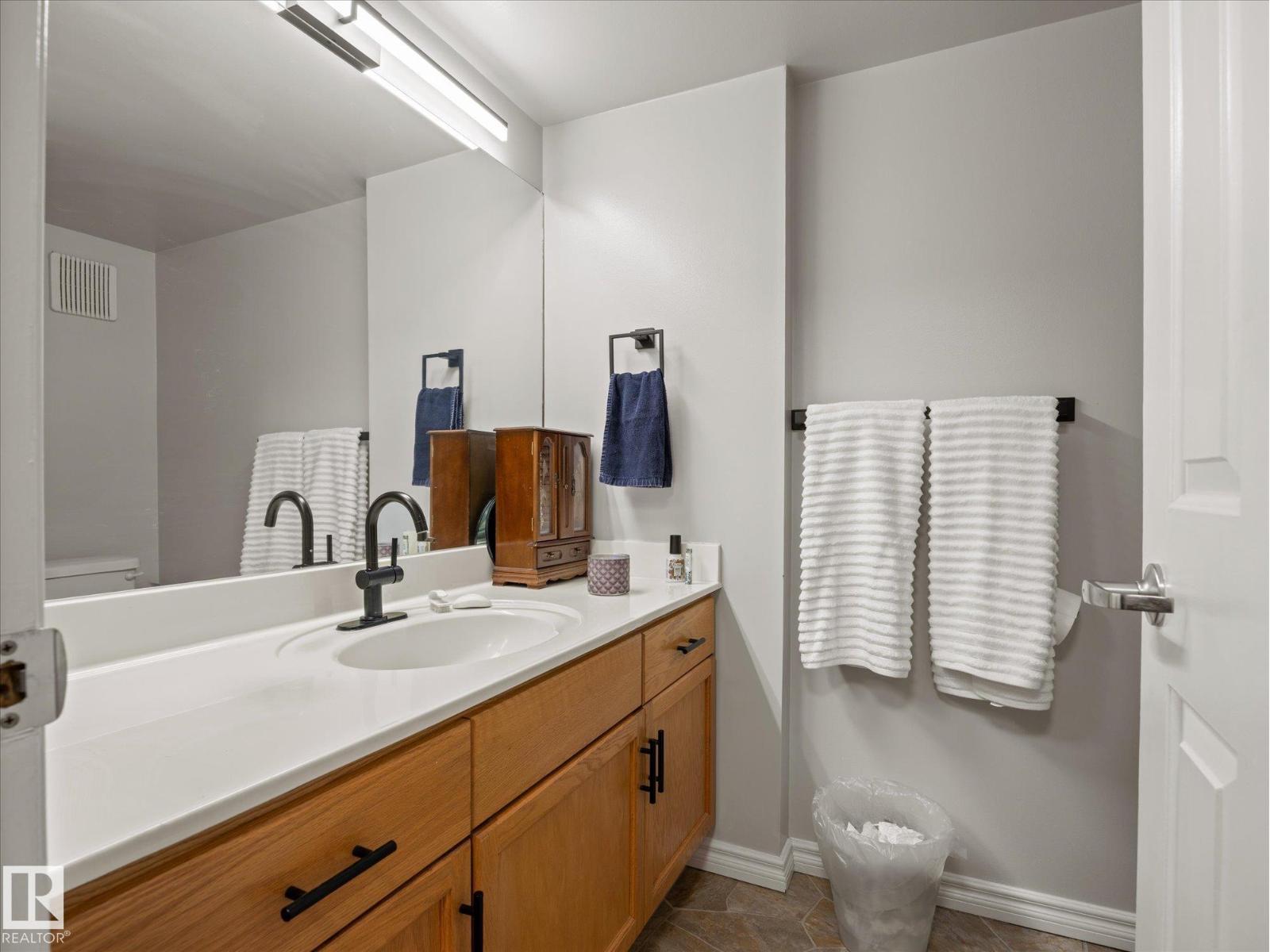 #304 11511 130 St Nw Property Photo 17