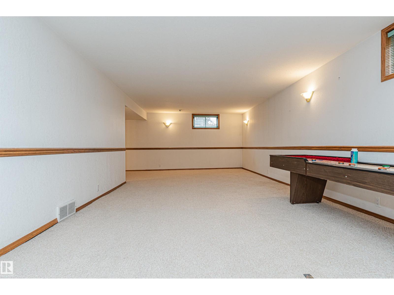 15903 111 St Nw Property Photo 35