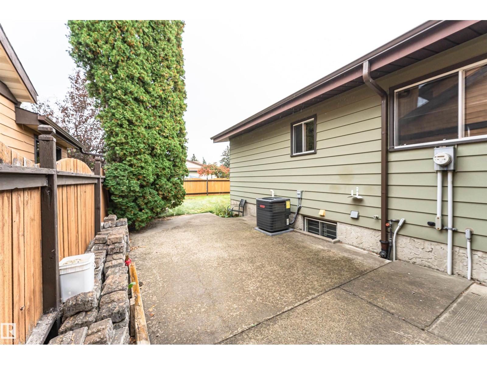 15903 111 St Nw Property Photo 44