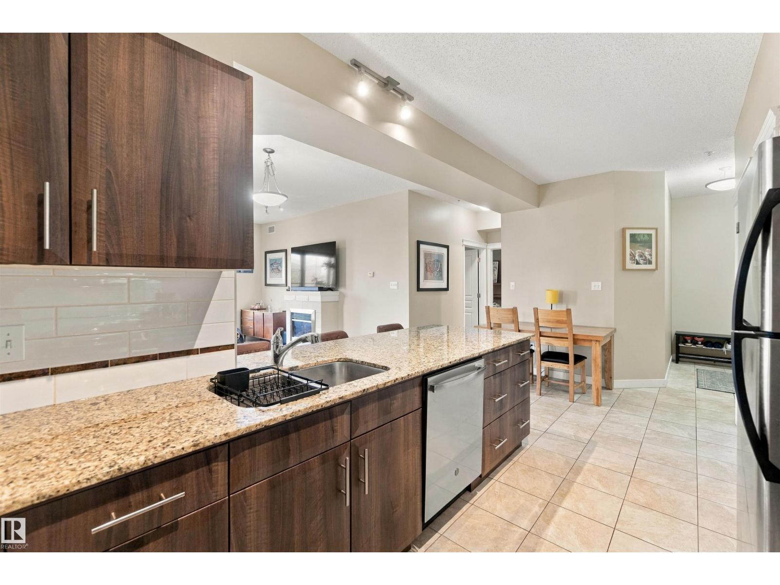 #421 10333 112 St Nw Property Photo 8