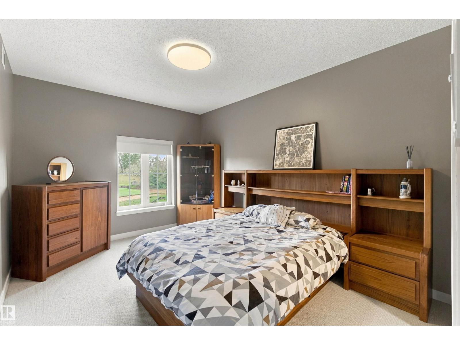 #421 10333 112 St Nw Property Photo 15
