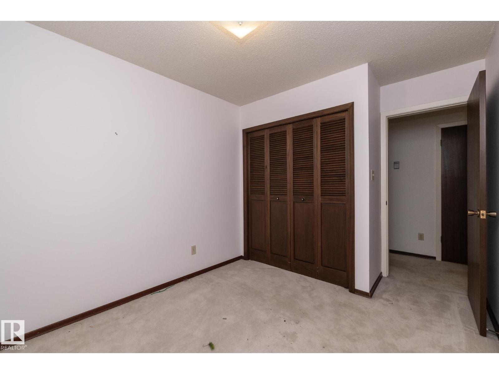 11322 52 St Nw Property Photo 30