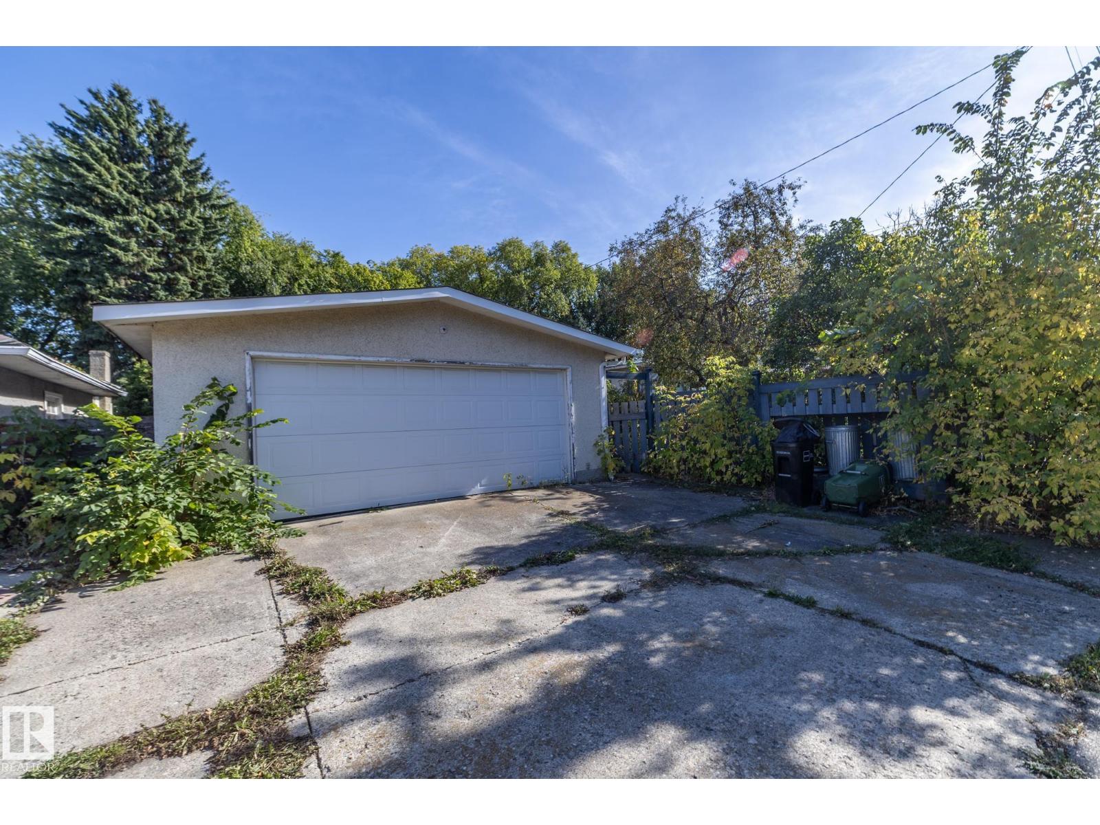 11322 52 St Nw Property Photo 67