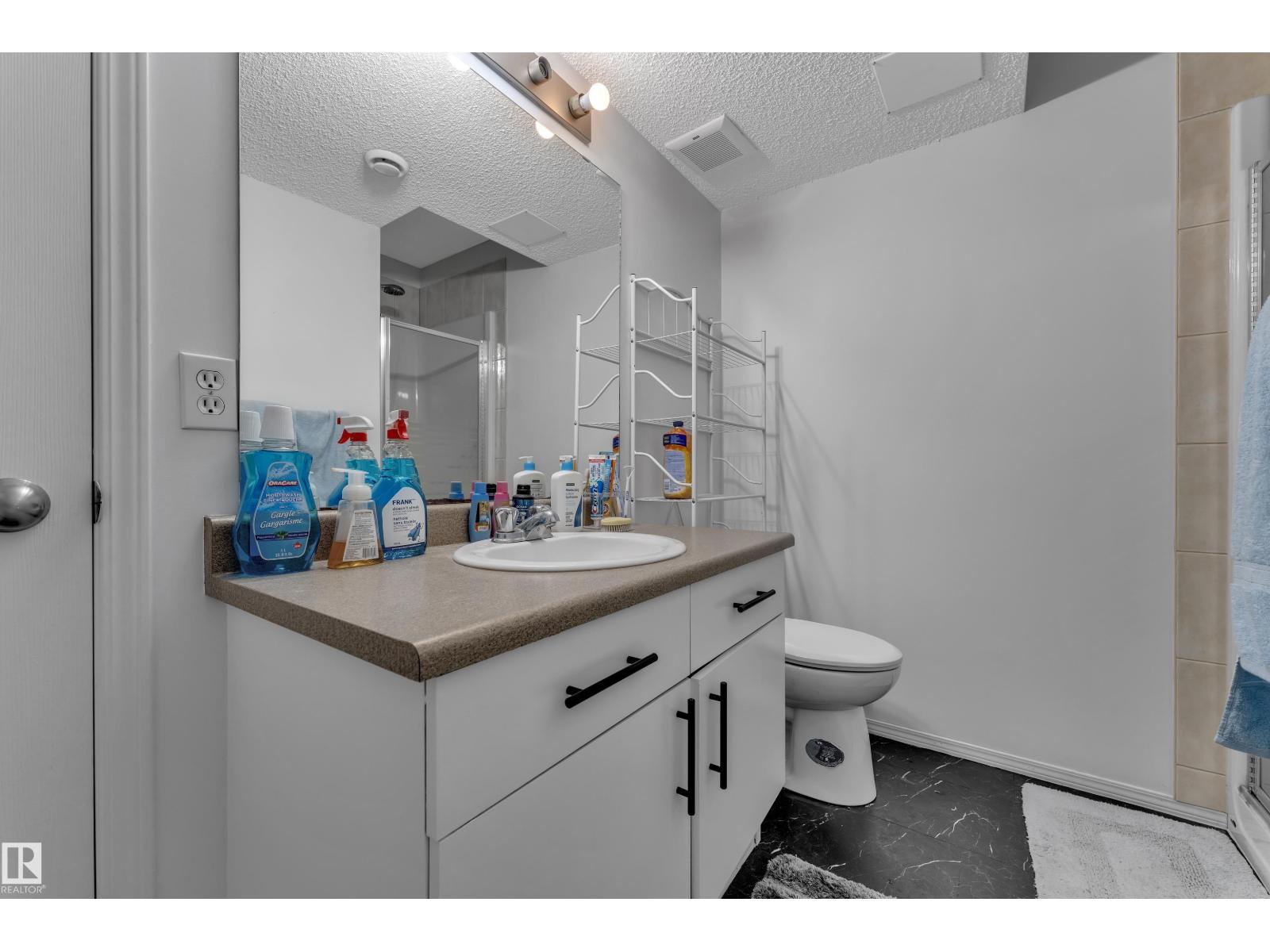 1233 Ormsby Ln Nw Property Photo 26