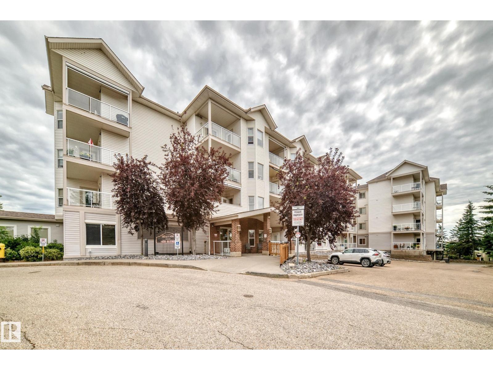 #421 14259 50 ST NW Property Photo 1
