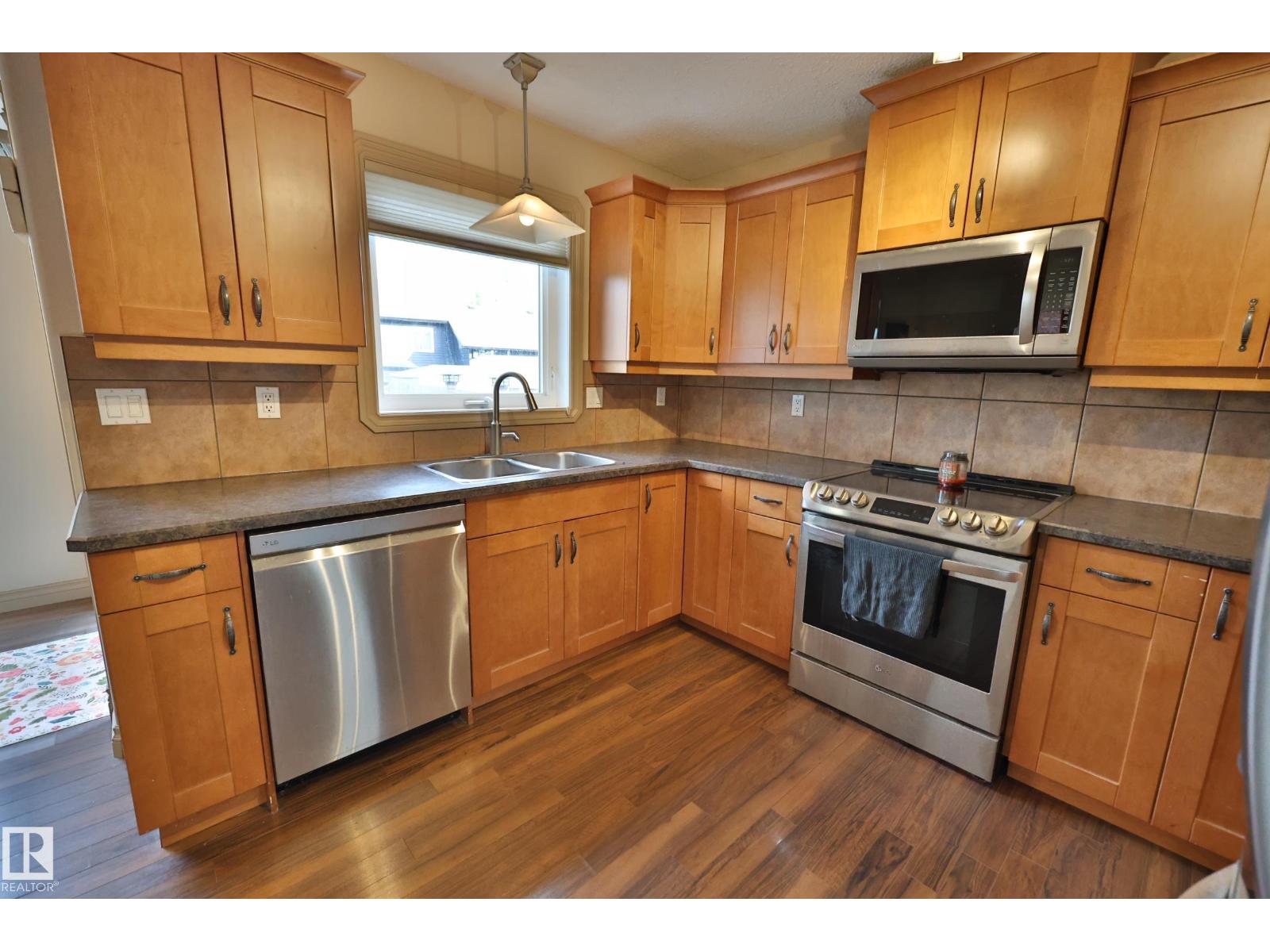 10603 95 St Property Photo 19