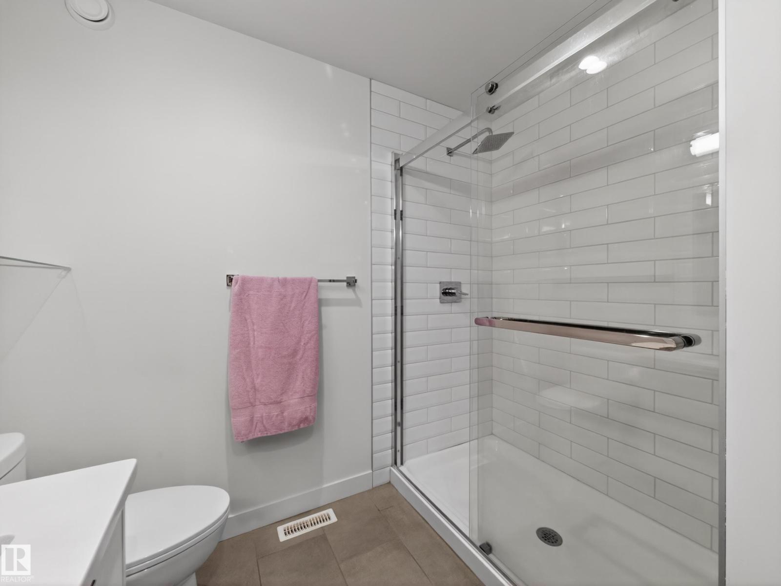 10449 143 St Nw Property Photo 51