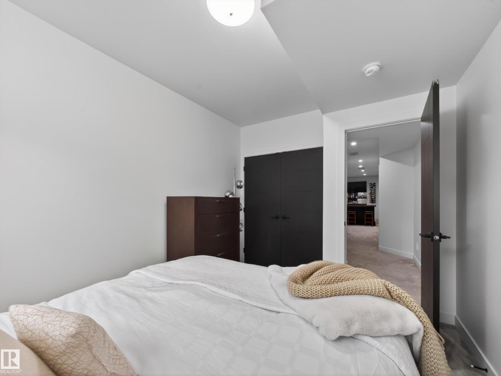 10449 143 St Nw Property Photo 56