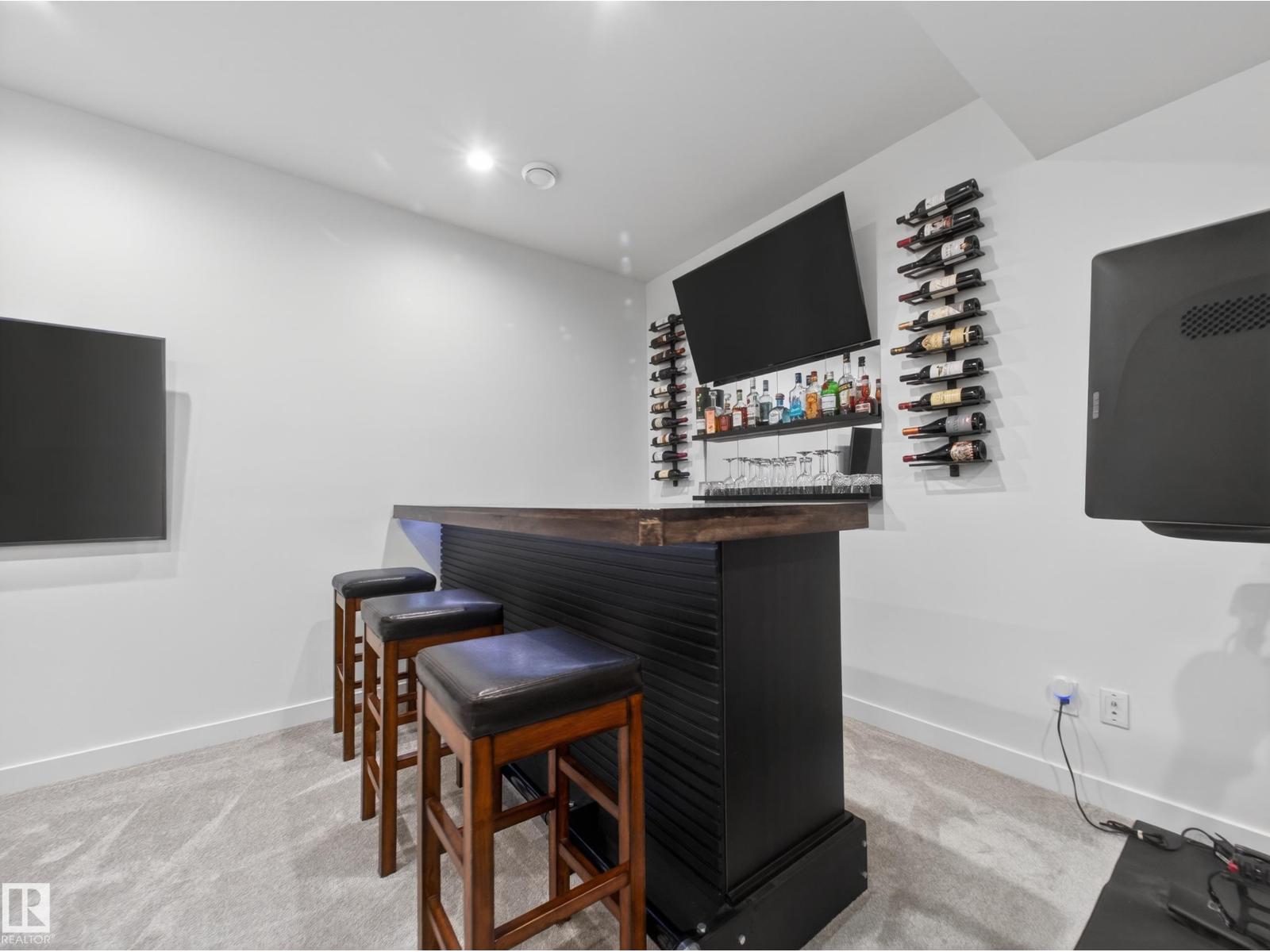 10449 143 St Nw Property Photo 60