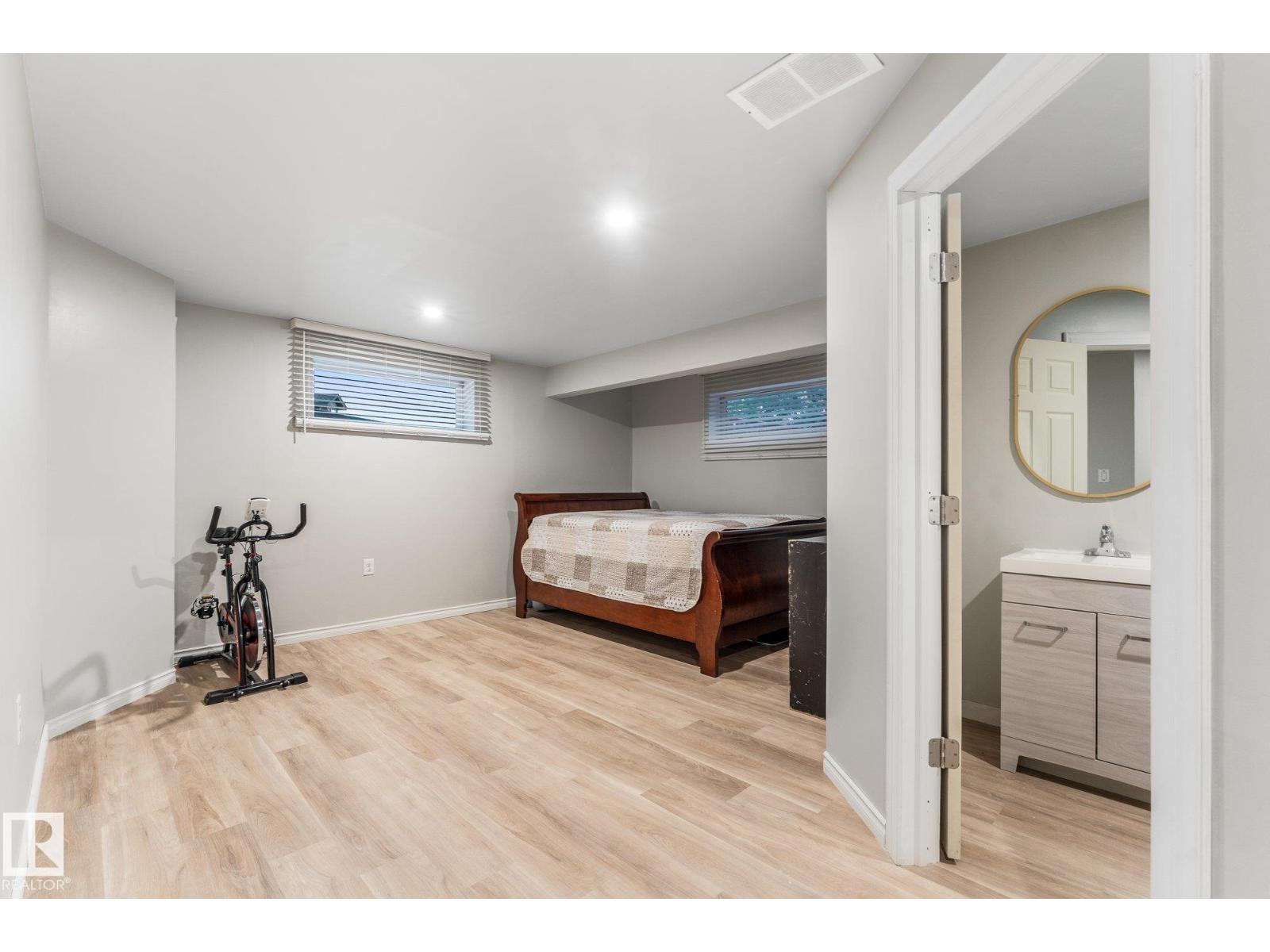 13148 151 Av Nw Property Photo 33