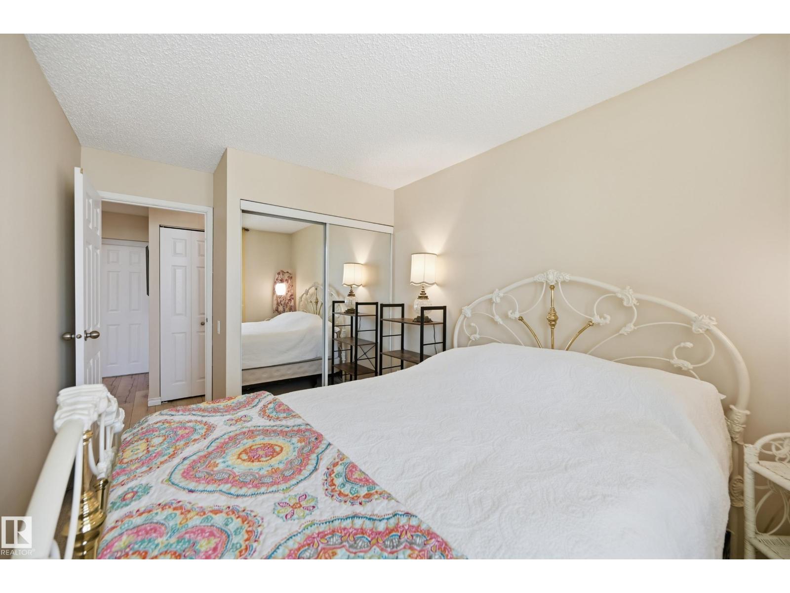 #601 10125 109 St Nw Property Photo 14