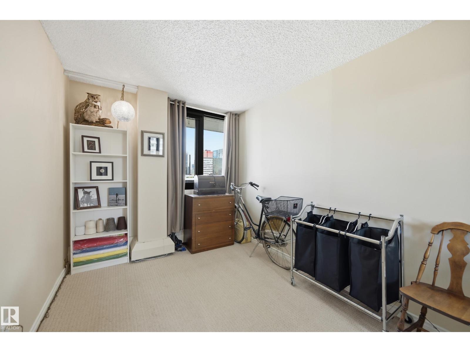 #601 10125 109 St Nw Property Photo 15