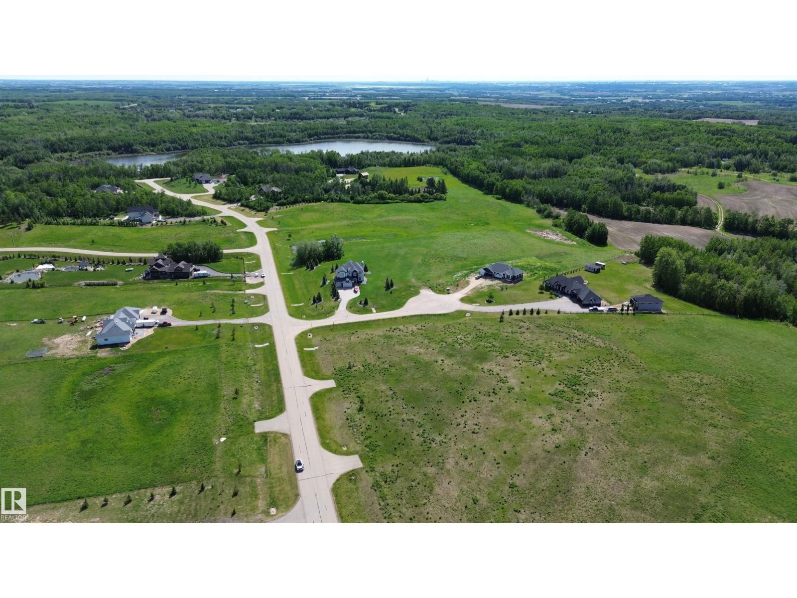 #14 53524 Rge Road 275 Property Photo 10