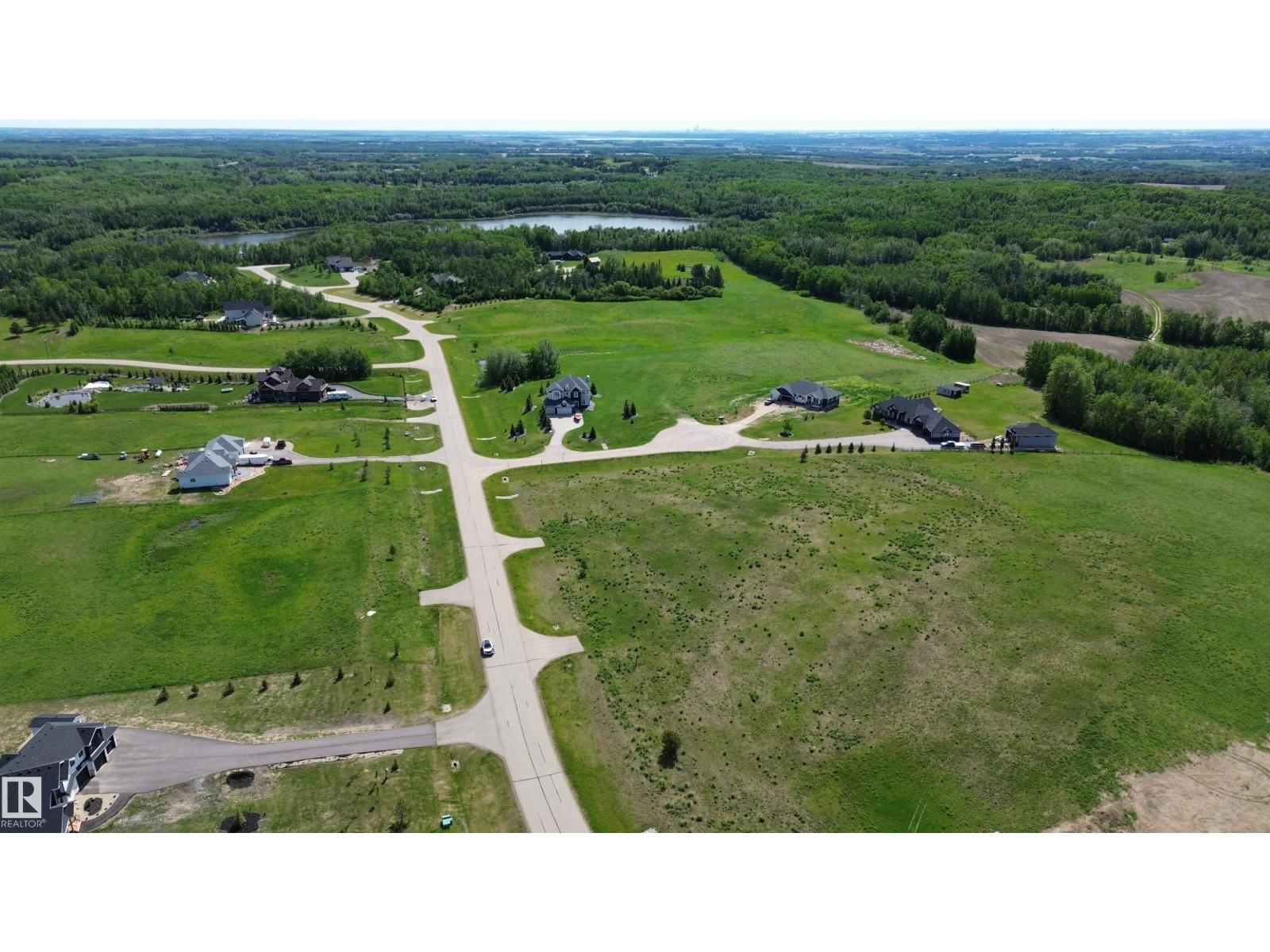 #14 53524 Rge Road 275 Property Photo 11