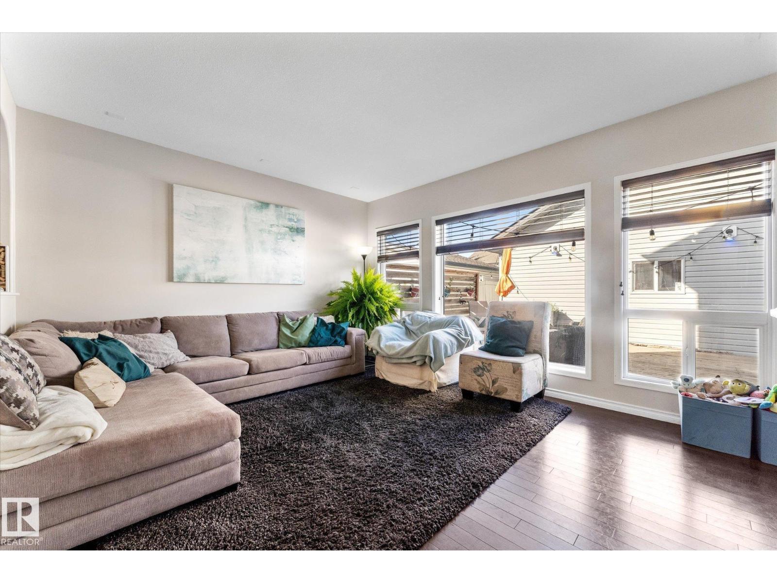 21304 59 Av Nw Property Photo 14