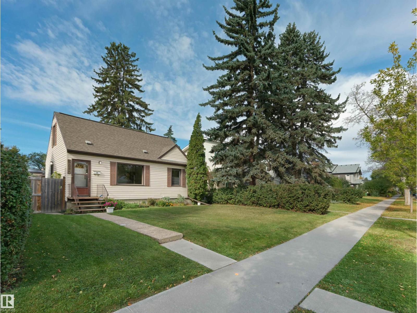 6810 110 St Nw Property Photo 3