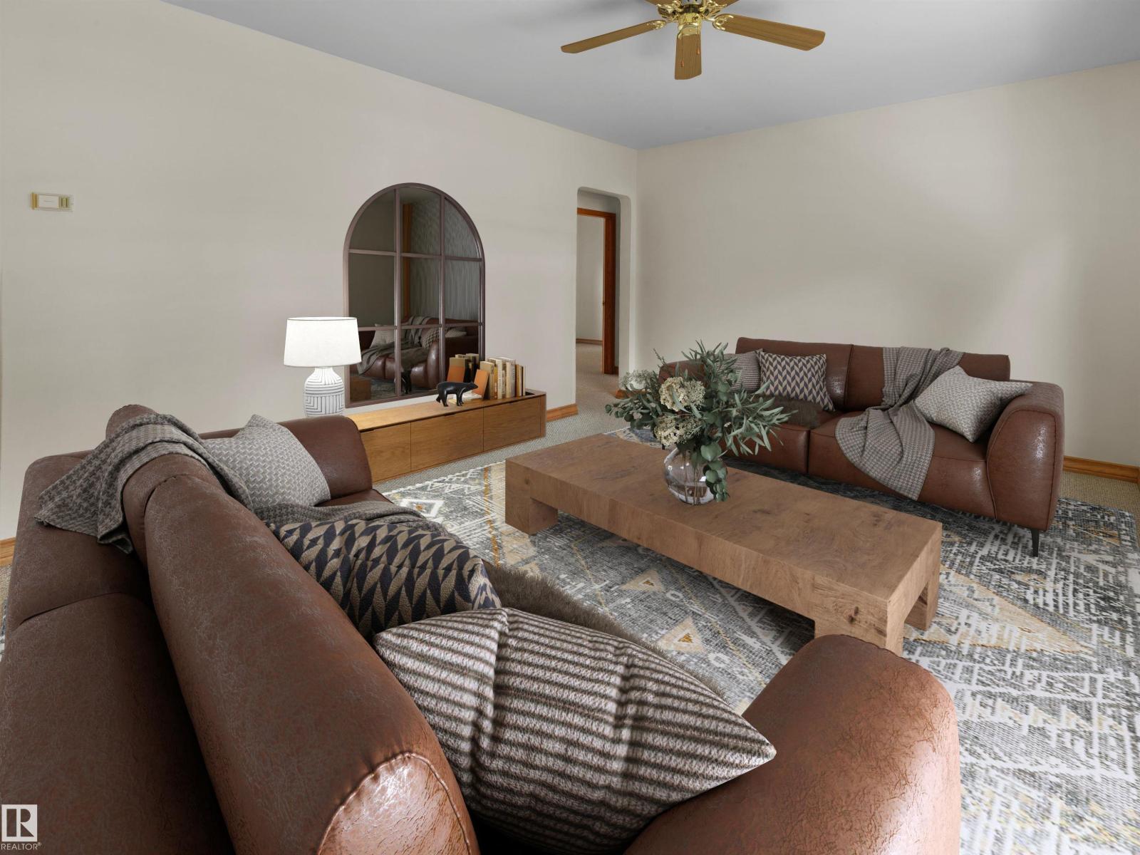6810 110 St Nw Property Photo 6