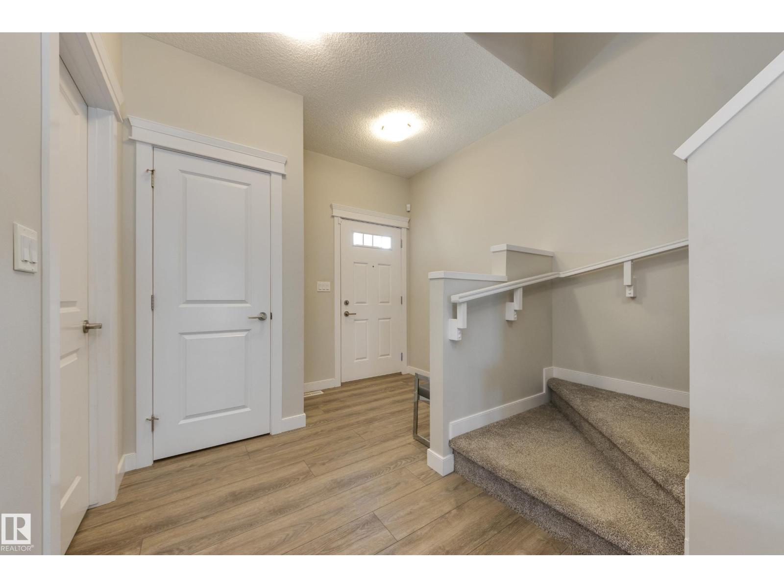 9932 223 St Nw Property Photo 3