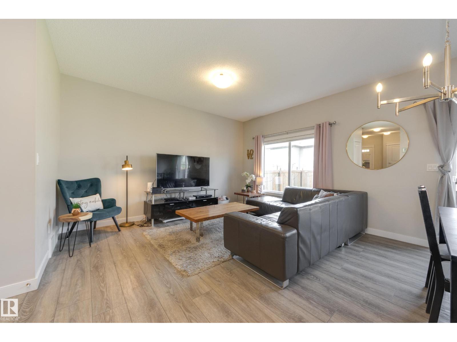 9932 223 St Nw Property Photo 12