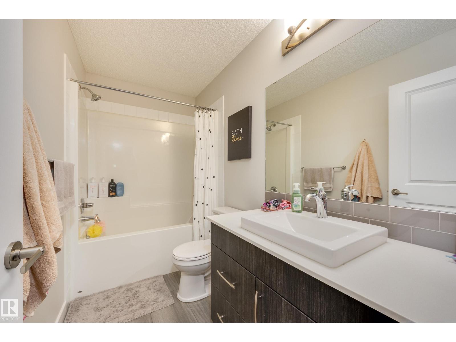 9932 223 St Nw Property Photo 32