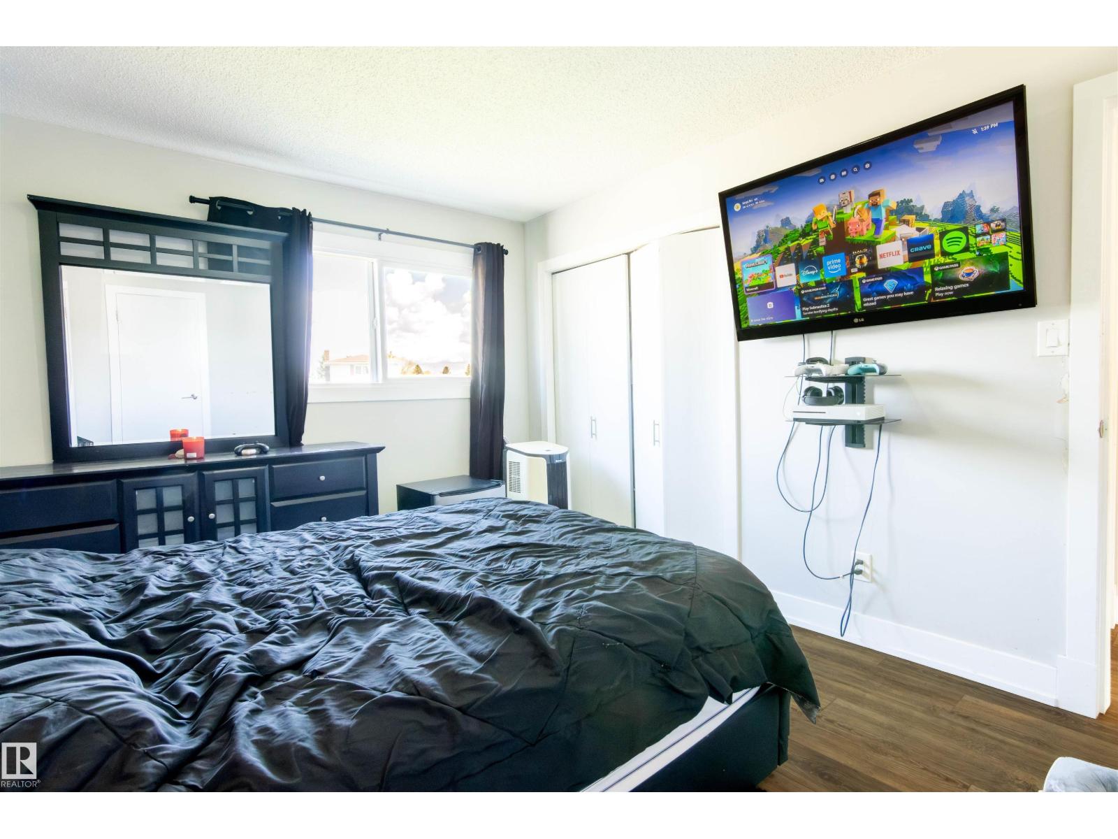 7115 39a Av Nw Property Photo 9