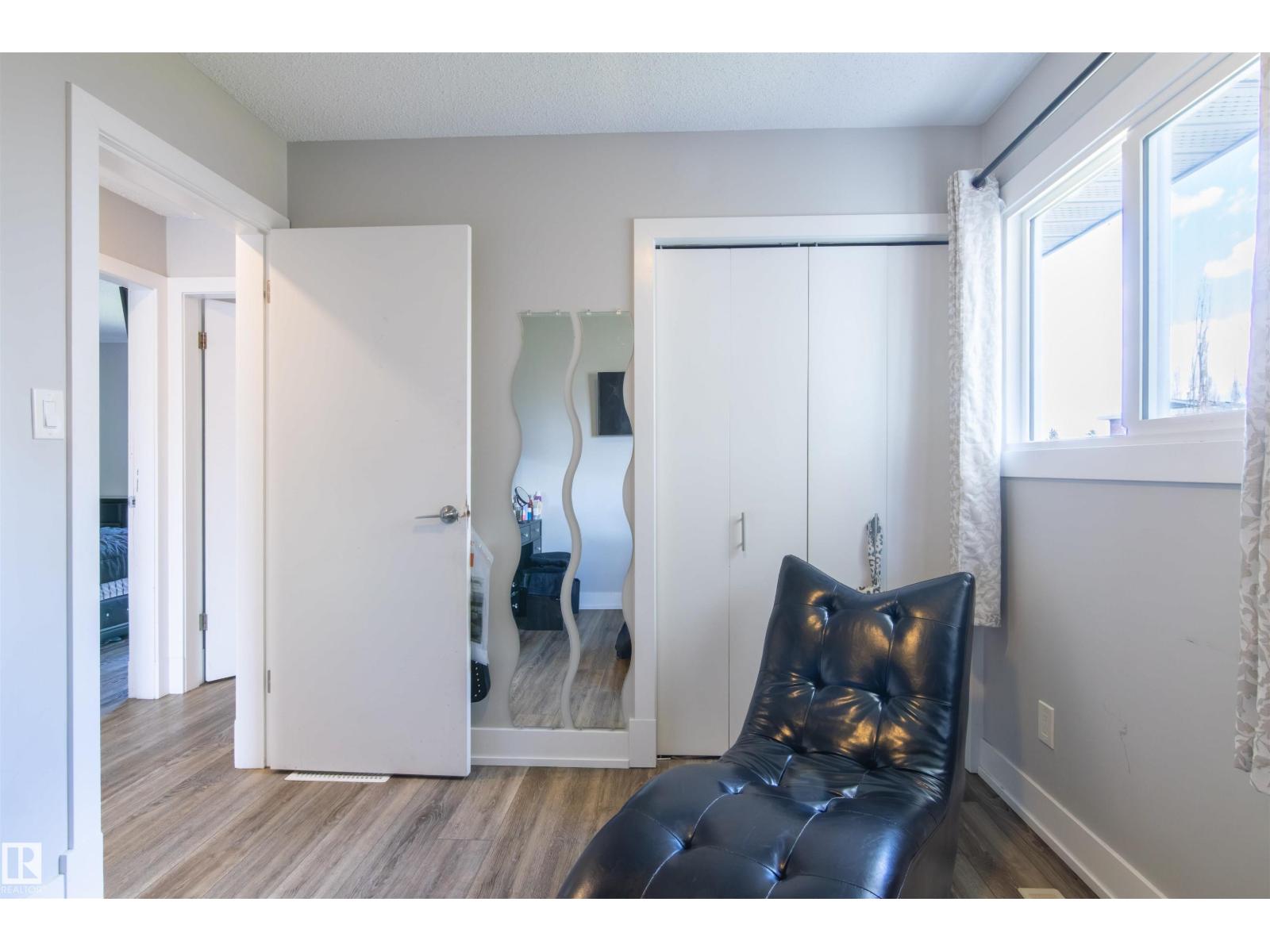 7115 39a Av Nw Property Photo 14