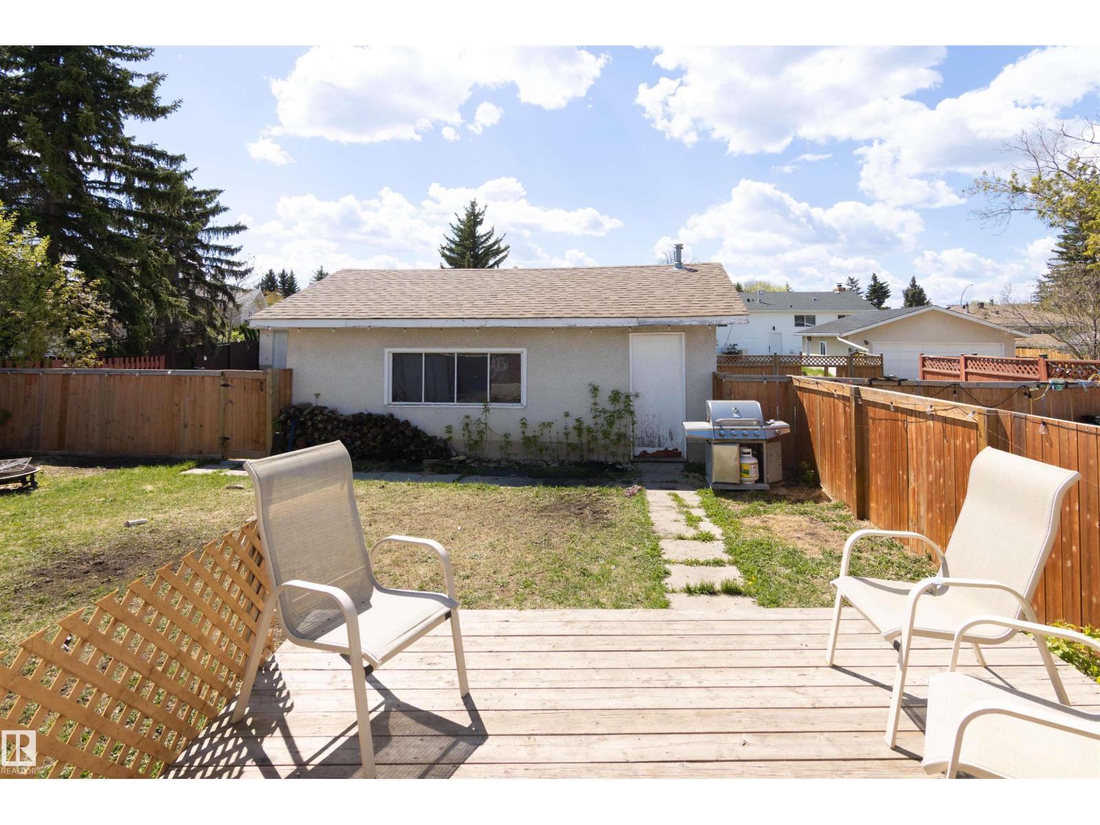 7115 39a Av Nw Property Photo 21