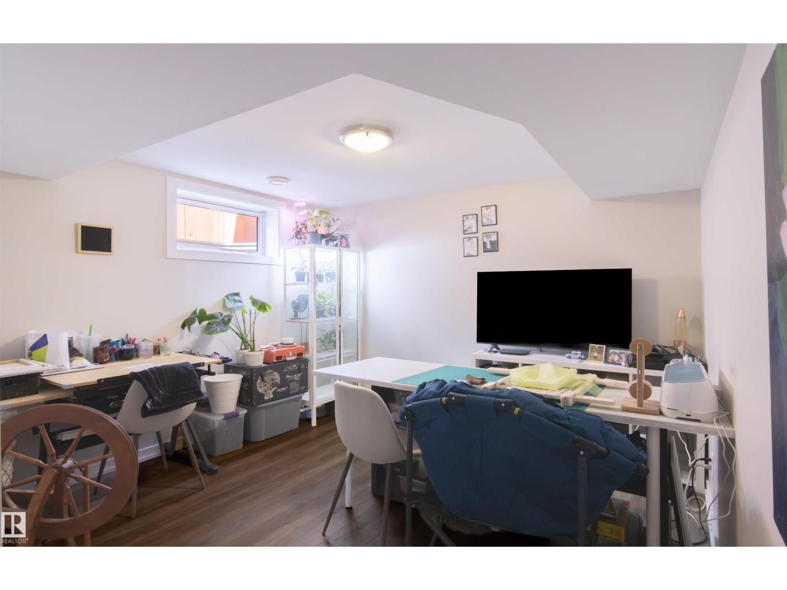 7115 39a Av Nw Property Photo 33