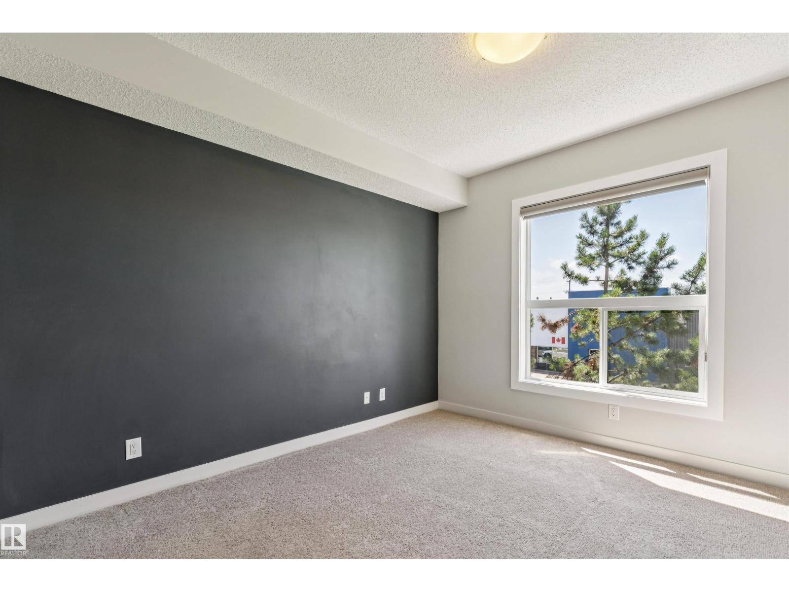 #217 10523 123 St Nw Property Photo 11