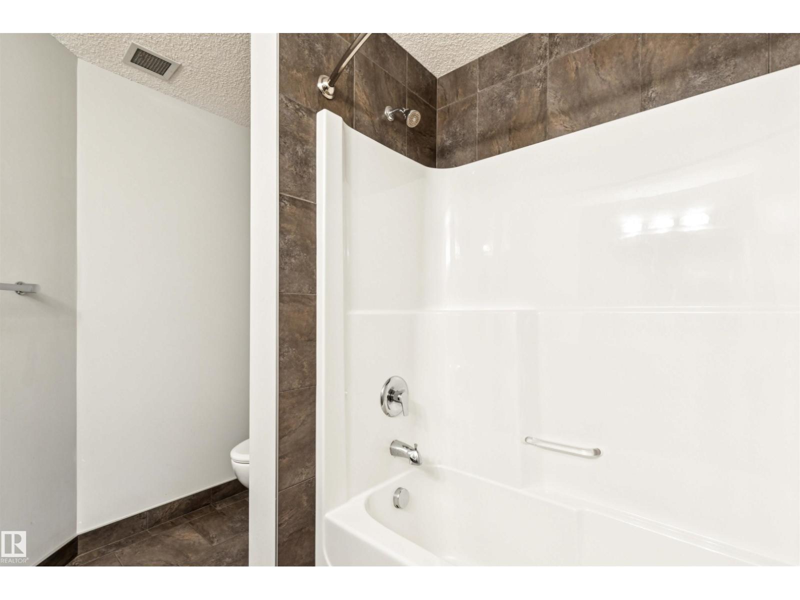 #217 10523 123 St Nw Property Photo 15