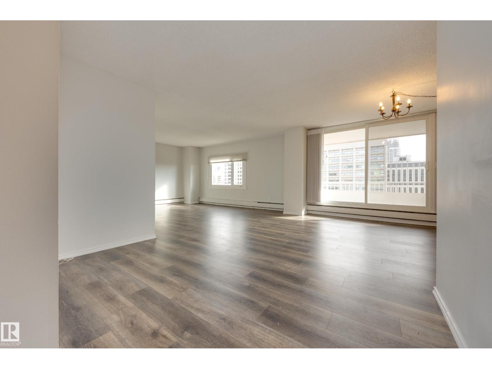 #1001 9909 110 St Nw Property Photo 10
