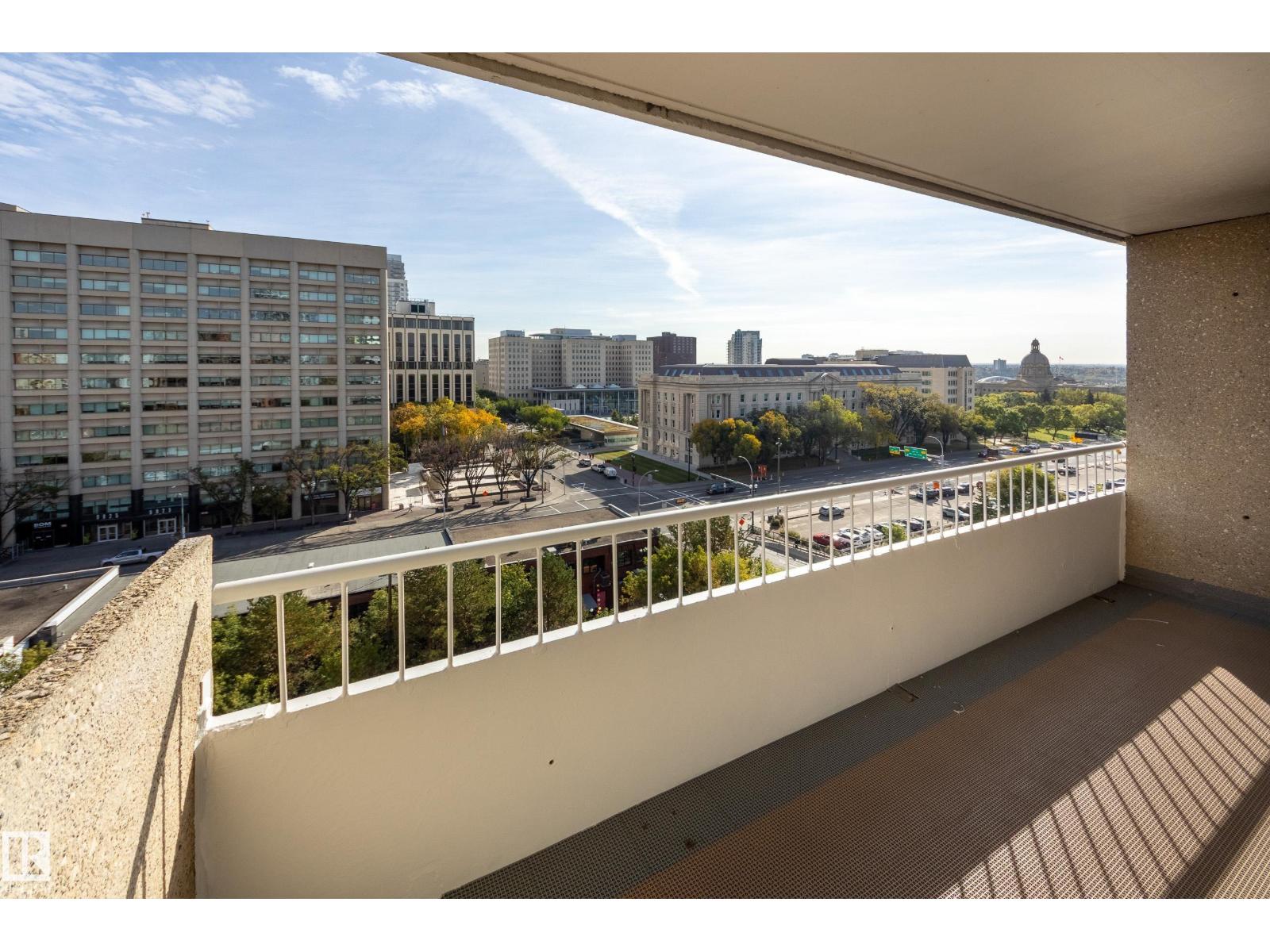 #1001 9909 110 St Nw Property Photo 14