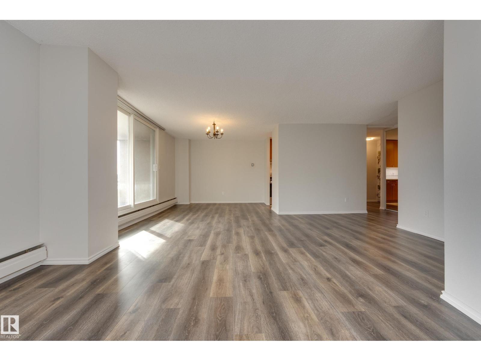 #1001 9909 110 St Nw Property Photo 18