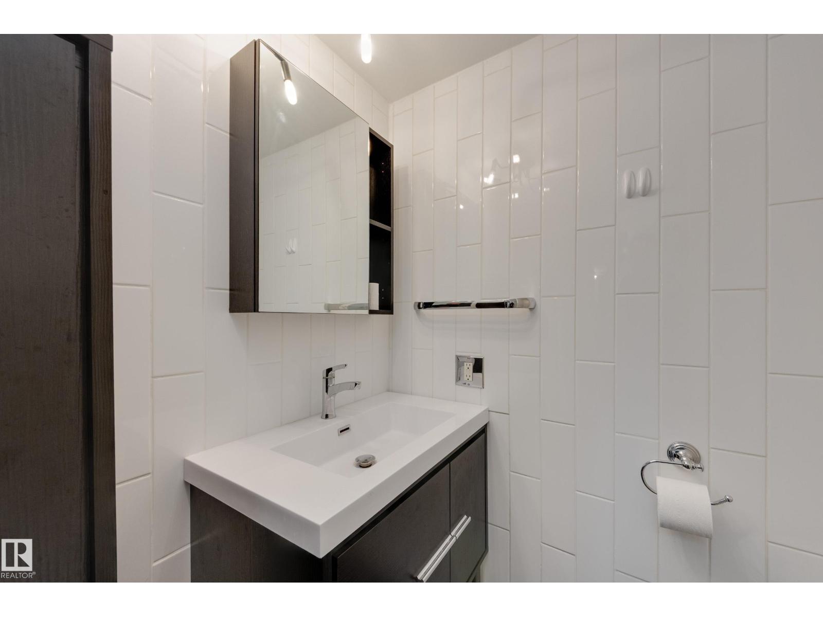 #1001 9909 110 St Nw Property Photo 28