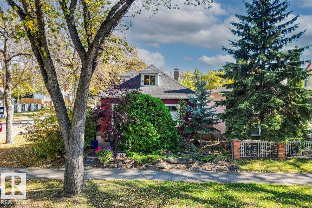 11347 89 St Nw Property Photo 6