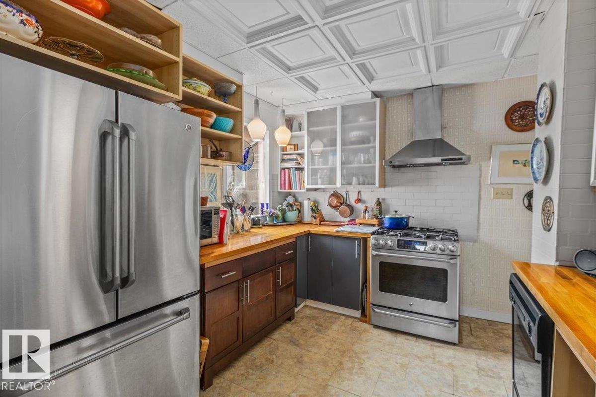 11347 89 St Nw Property Photo 17